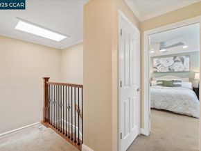 33 Leeds Ct E, Danville CA 94526