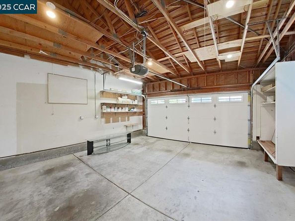 33 Leeds Ct E, Danville CA 94526