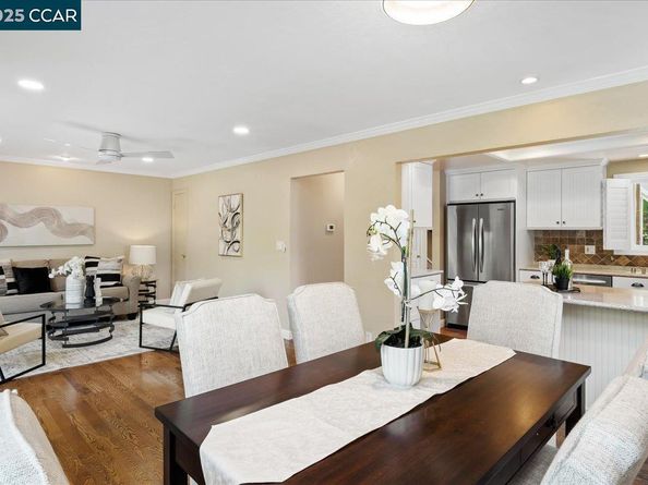 33 Leeds Ct E, Danville CA 94526