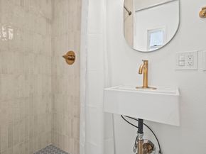 1428 Paru St, Alameda CA 94501
