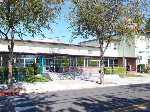 1428 Paru St, Alameda CA 94501