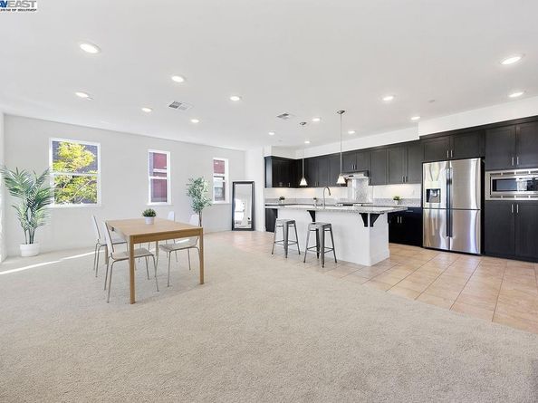 2729 5Th St, Alameda CA 94501