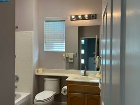 1921 Eagle Peak, Clayton CA 94517