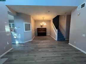 1921 Eagle Peak, Clayton CA 94517