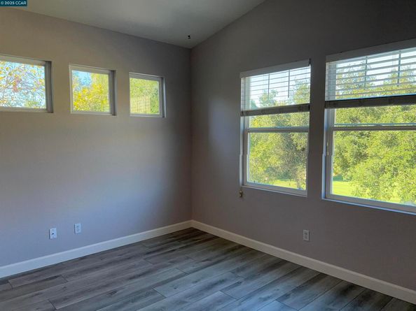 1921 Eagle Peak, Clayton CA 94517