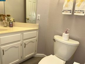 1921 Eagle Peak, Clayton CA 94517