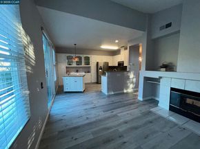 1921 Eagle Peak, Clayton CA 94517