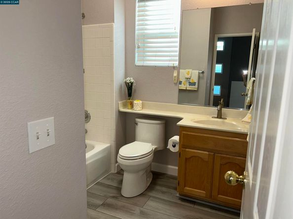 1921 Eagle Peak, Clayton CA 94517