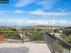 115 Nutmeg Ct, Hercules CA 94547