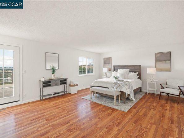 115 Nutmeg Ct, Hercules CA 94547