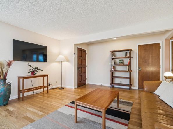 2711 Tulare Ave, El Cerrito CA 94530
