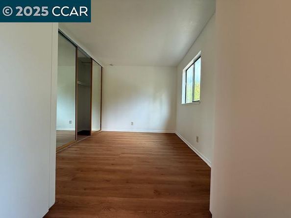 10 Tarn Ct, Hercules CA 94547