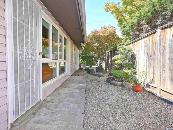 4602 Emily Ct, Castro Valley CA 94546