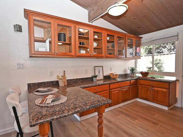 4602 Emily Ct, Castro Valley CA 94546