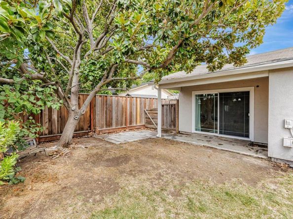 591 Debra St, Livermore CA 94550