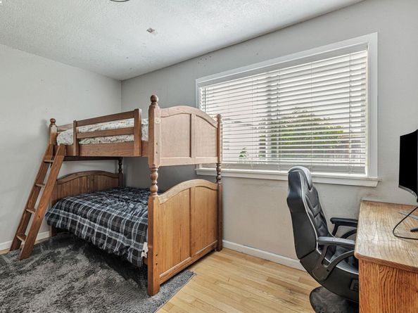 591 Debra St, Livermore CA 94550