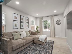 431 Gilger, Martinez CA 94553