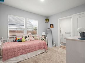 431 Gilger, Martinez CA 94553