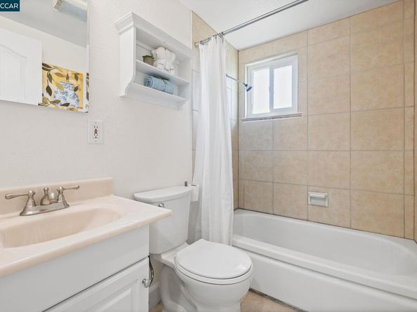 2207 Channing Ct, Concord CA 94520