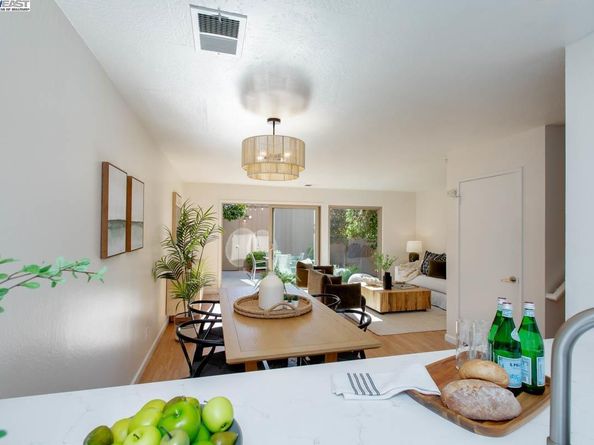 3308 Fir Ave, Alameda CA 94502