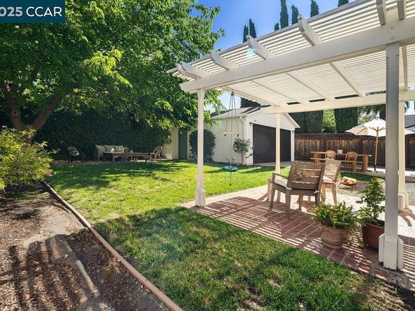 4161 Huckleberry Dr, Concord CA 94521