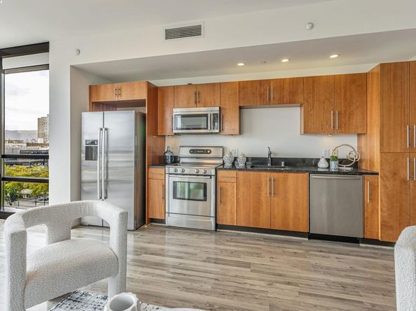 88 E San Fernando St 804, San Jose CA 95113
