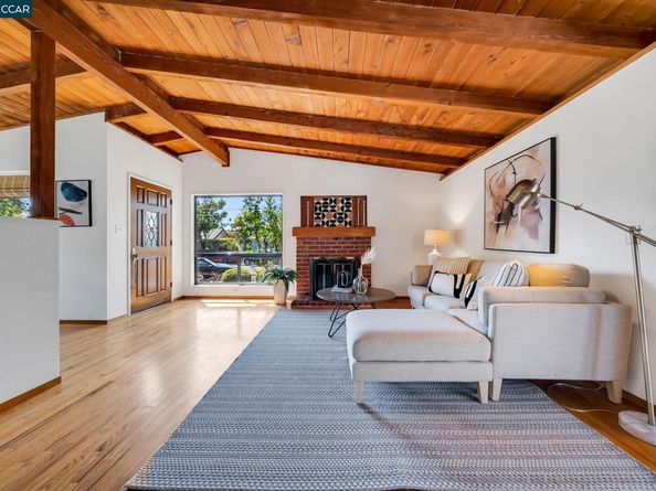 70 Norman Court, Walnut Creek CA 94595