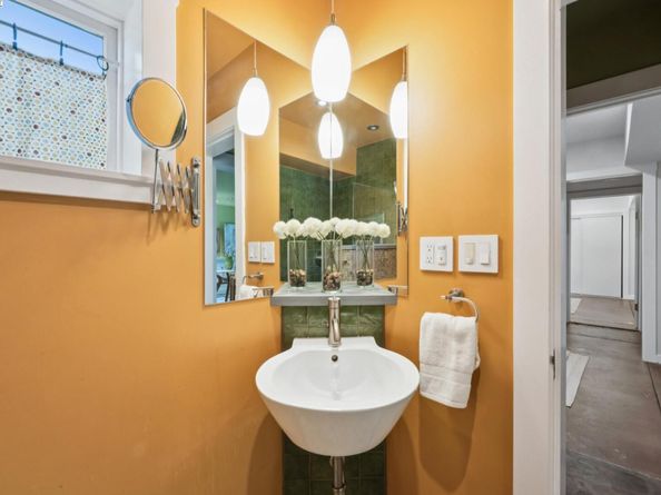 2017 San Jose Ave, Alameda CA 94501