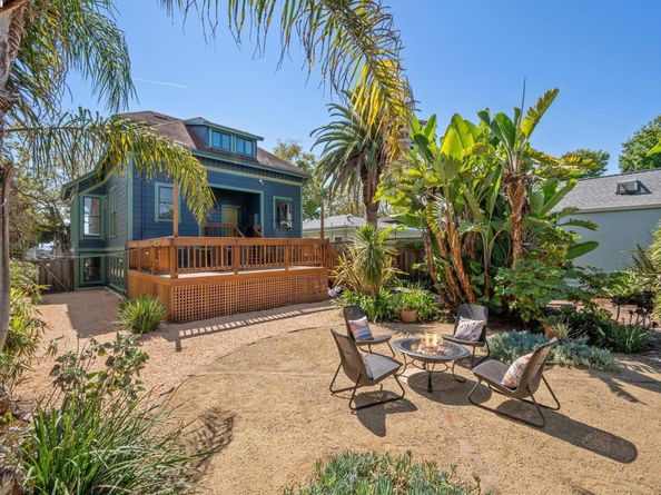 2017 San Jose Ave, Alameda CA 94501