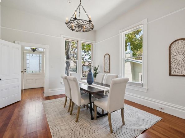 2017 San Jose Ave, Alameda CA 94501