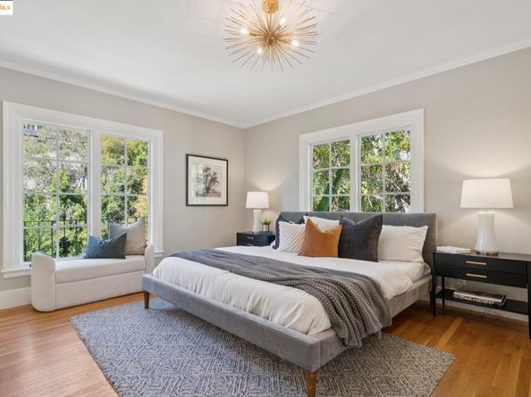 945 Sunnyhills Rd, Oakland CA 94610