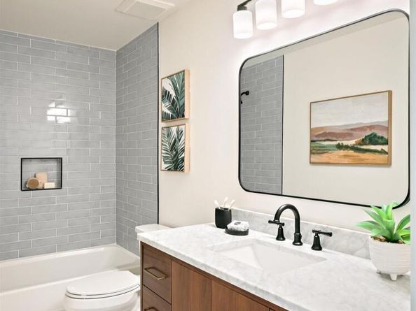 1078 Jost Ln, Alameda CA 94502