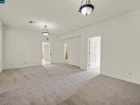 2581 Charles Ave, Pinole CA 94564