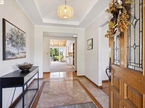 1657 Clearview Dr., San Leandro CA 94577