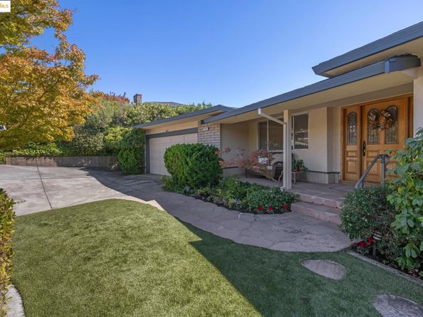 1657 Clearview Dr., San Leandro CA 94577