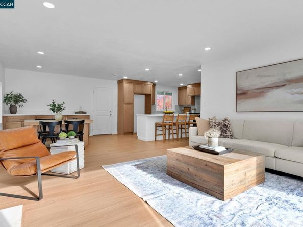 421 Roanoke Dr, Martinez CA 94553