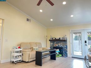 120 Bonita Ct, Rodeo CA 94572