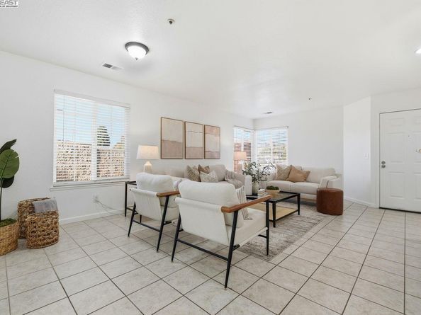 33601 11th St, Union City CA 94587