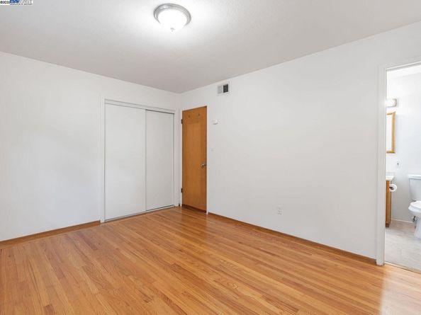 4520 Valley View Rd, Richmond CA 94803