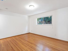 4520 Valley View Rd, Richmond CA 94803