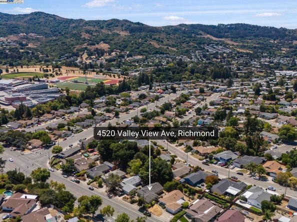 4520 Valley View Rd, Richmond CA 94803