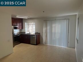 1975 Bonifacio St 5, Concord CA 94520