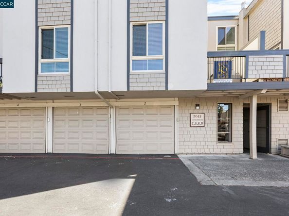 2045 Sierra Rd 2, Concord CA 94518