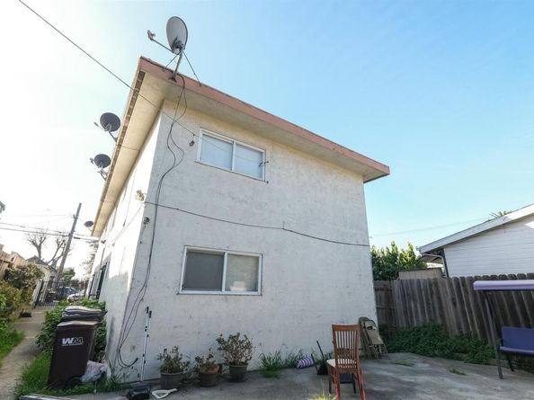 2120 E 22nd St, Oakland CA 94606