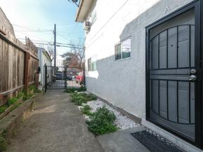 2120 E 22nd St, Oakland CA 94606