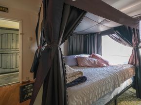 2120 E 22nd St, Oakland CA 94606