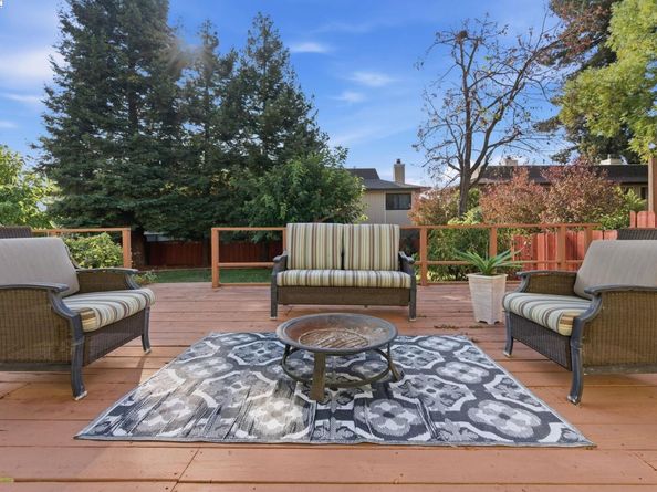 3937 Bayo Street, Oakland CA 94619