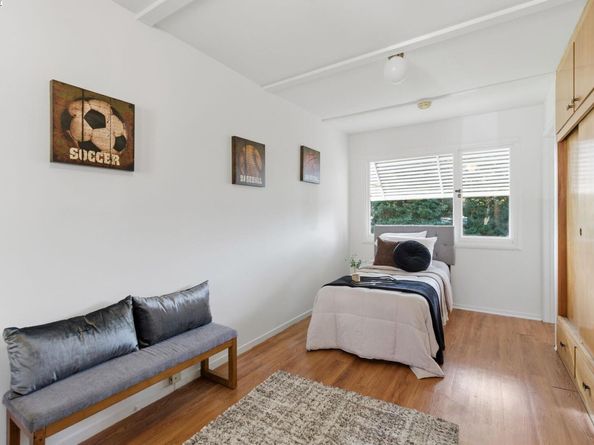 3937 Bayo Street, Oakland CA 94619