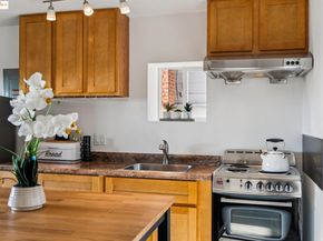 4671 Stauffer Pl, Oakland CA 94619