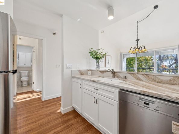 1207 Melville Sq 417, Richmond CA 94804